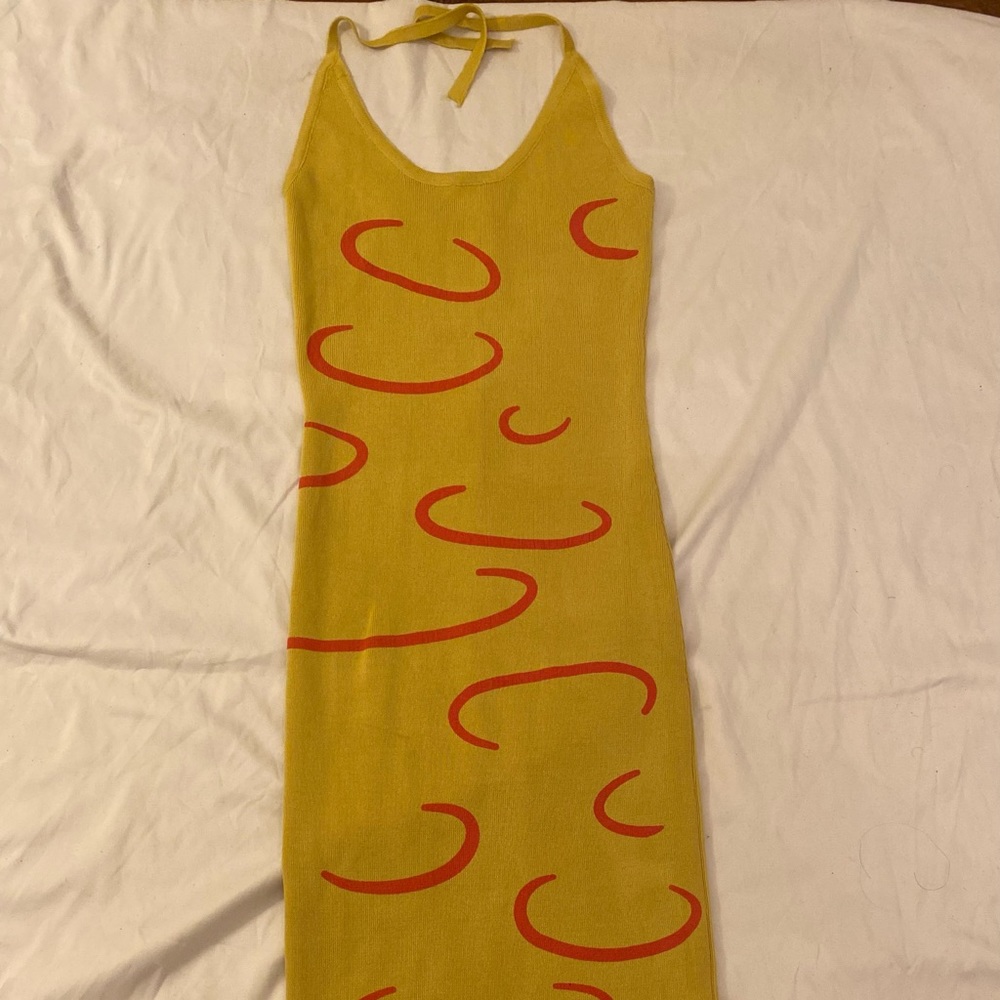 Long body-con yellow and pink dress